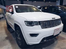 جیپ گراند شیرۆکی